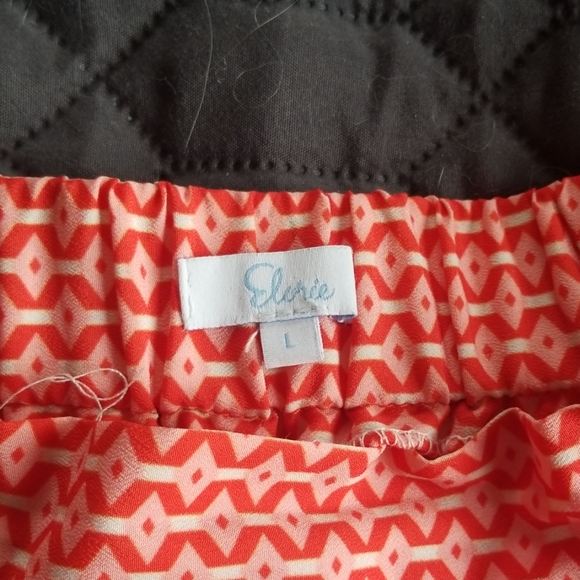 Shorts - Picture 2 of 2